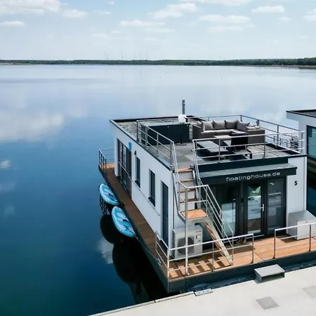 Hausboot Queen - Lp6 Vetschau/Spreewald