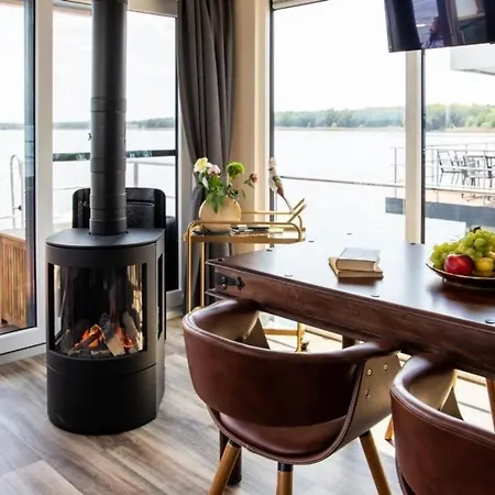 Hausboot Queen - Lp6 *